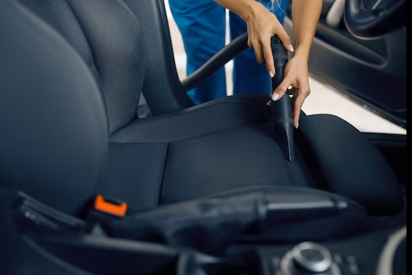 Lavado Exterior y Aspirado Auto